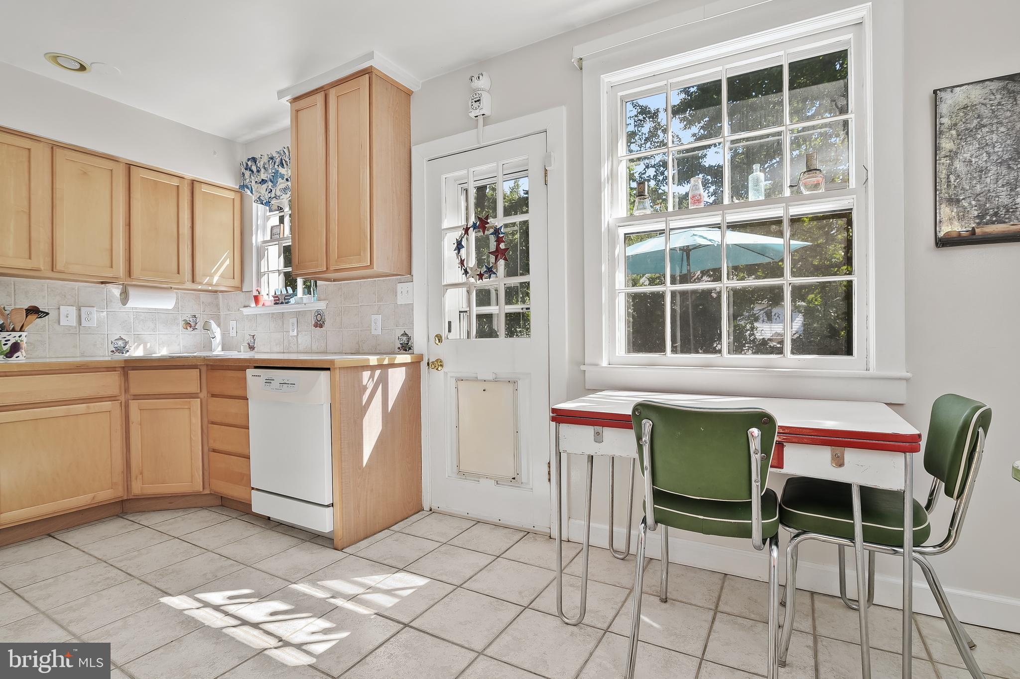 808 Woodside Parkway Silver Spring, MD 20910 - Photo 22 of 50