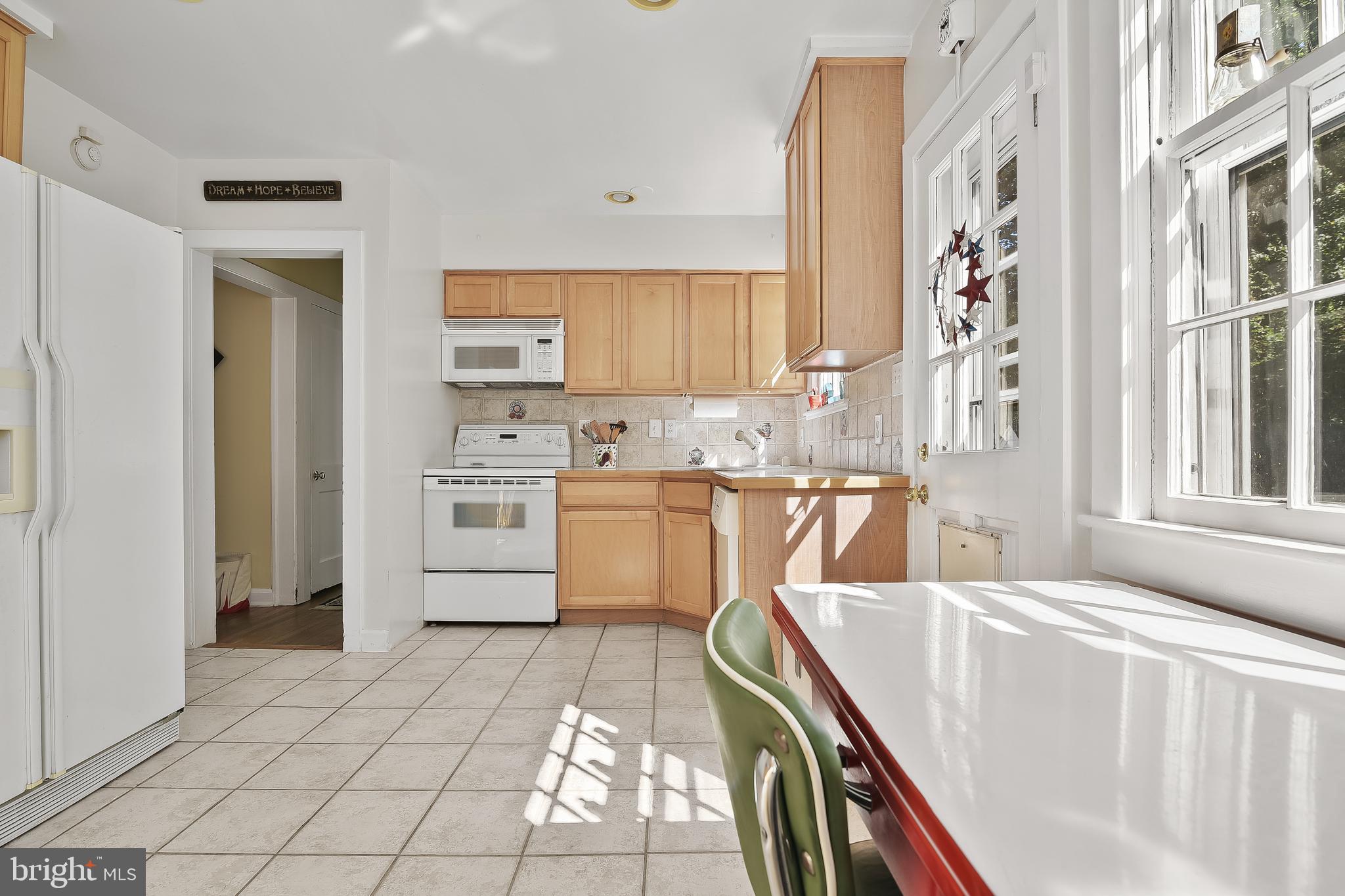 808 Woodside Parkway Silver Spring, MD 20910 - Photo 23 of 50