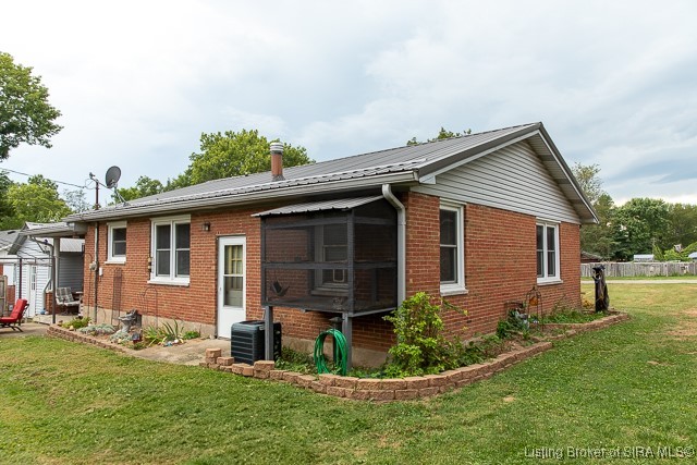 1125 Duffy Avenue Madison, IN 47250 - Photo 26 of 32