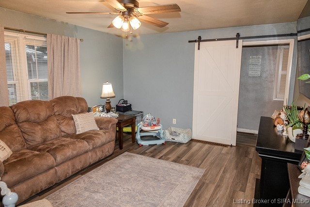 1125 Duffy Avenue Madison, IN 47250 - Photo 6 of 32