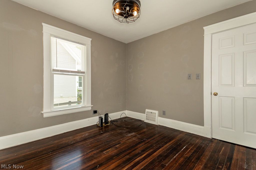 313 Miles Road Chagrin Falls, OH 44022 - Photo 22 of 37 Gallery Image 22