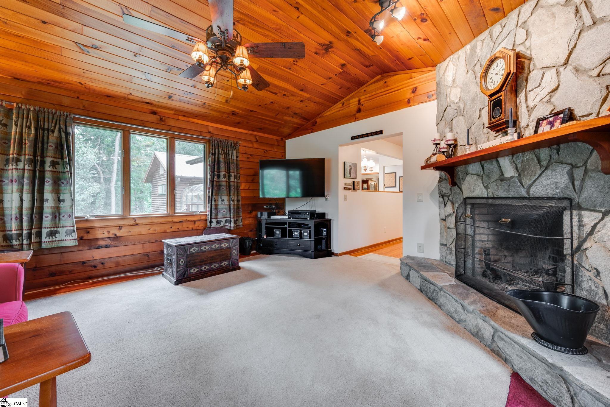 1210 South Saluda Road Cleveland, SC 29635 - Photo 16 of 48 Gallery Image 16