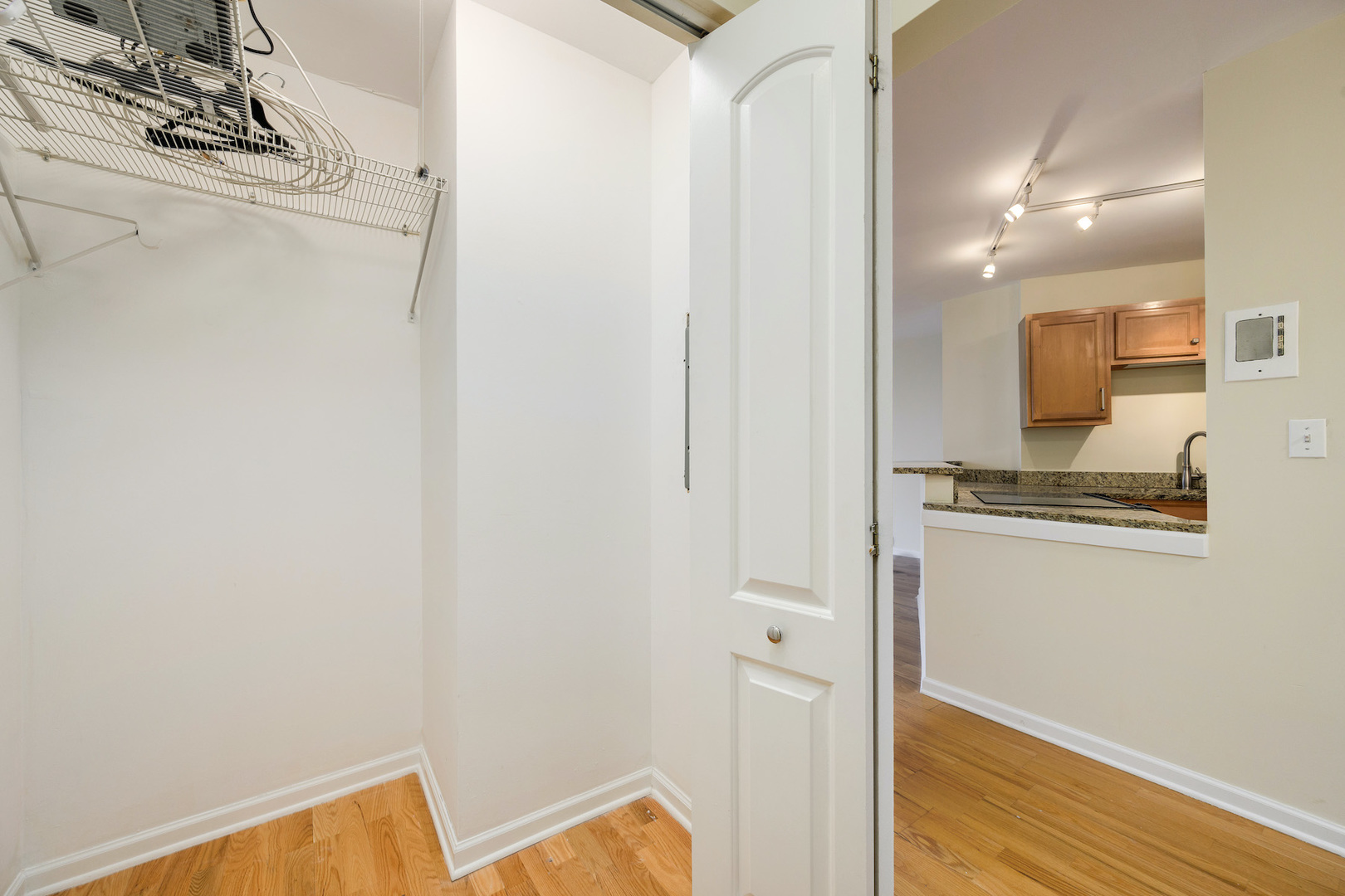 5415 North Sheridan Road, Unit 412 Chicago, IL 60640 - Photo 12 of 22 a bathroom with a sink and a mirror