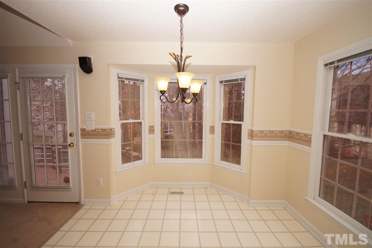 12321 Hartwick Court Raleigh, NC 27613 - Photo 7 of 25