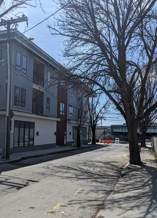 $585,000 | 12 Knowlton Street, Unit 12A, Somerville, MA 02145