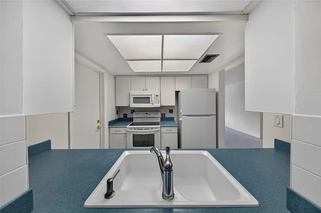 $274,000 | 2711 Northwest 4th Avenue, Pompano Beach, FL 33064