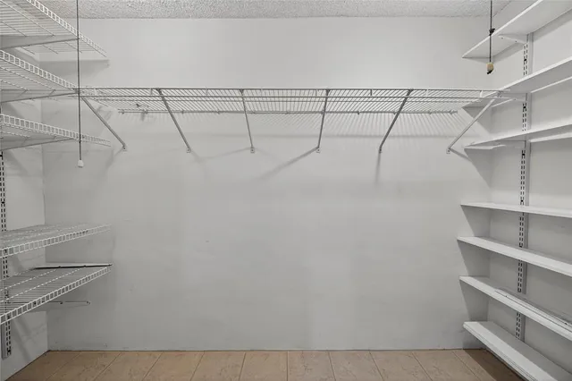 $274,000 | 2711 Northwest 4th Avenue, Pompano Beach, FL 33064