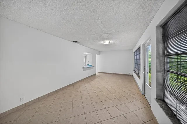 $274,000 | 2711 Northwest 4th Avenue, Pompano Beach, FL 33064