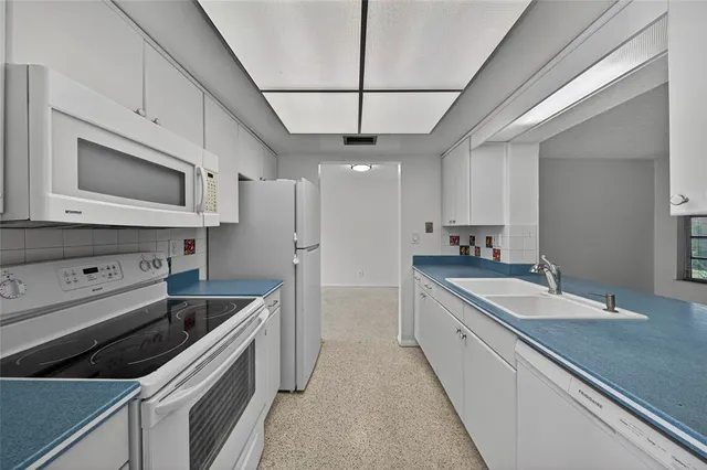 $274,000 | 2711 Northwest 4th Avenue, Pompano Beach, FL 33064