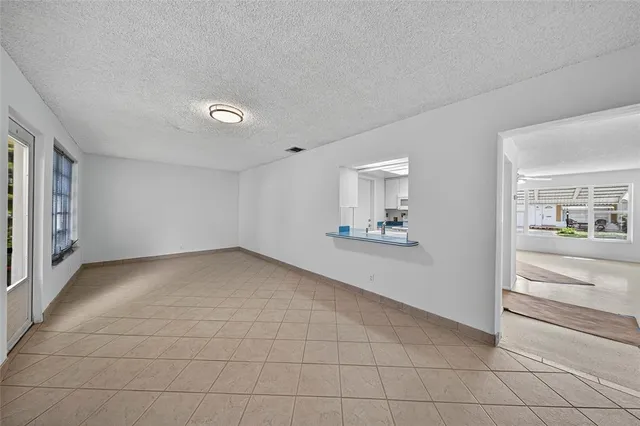 $274,000 | 2711 Northwest 4th Avenue, Pompano Beach, FL 33064