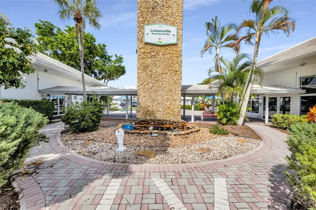 $274,000 | 2711 Northwest 4th Avenue, Pompano Beach, FL 33064
