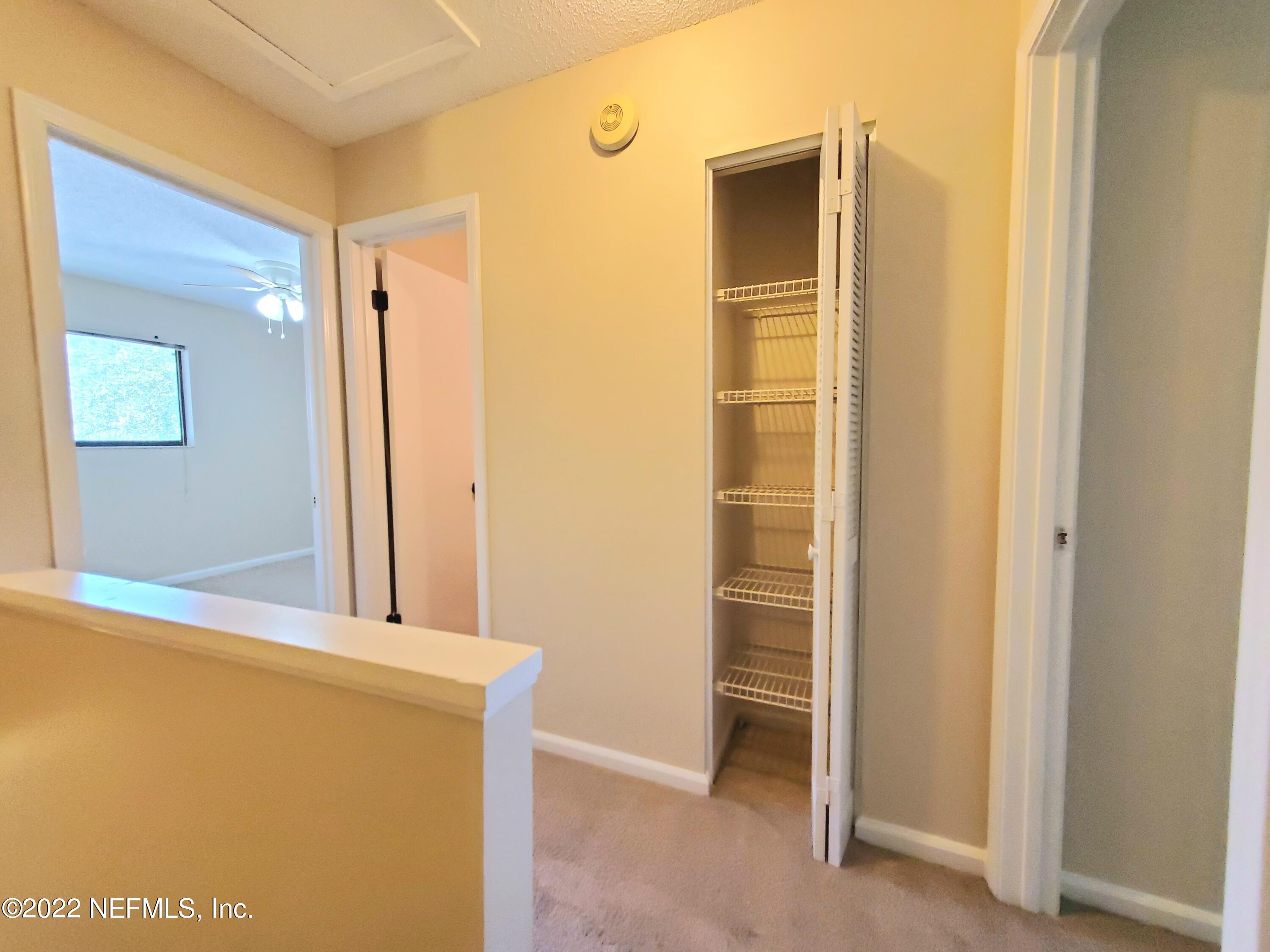 3801 Crown Point Road, Unit 1032 Jacksonville, FL 32257 - Photo 14 of 30 20220616_144801