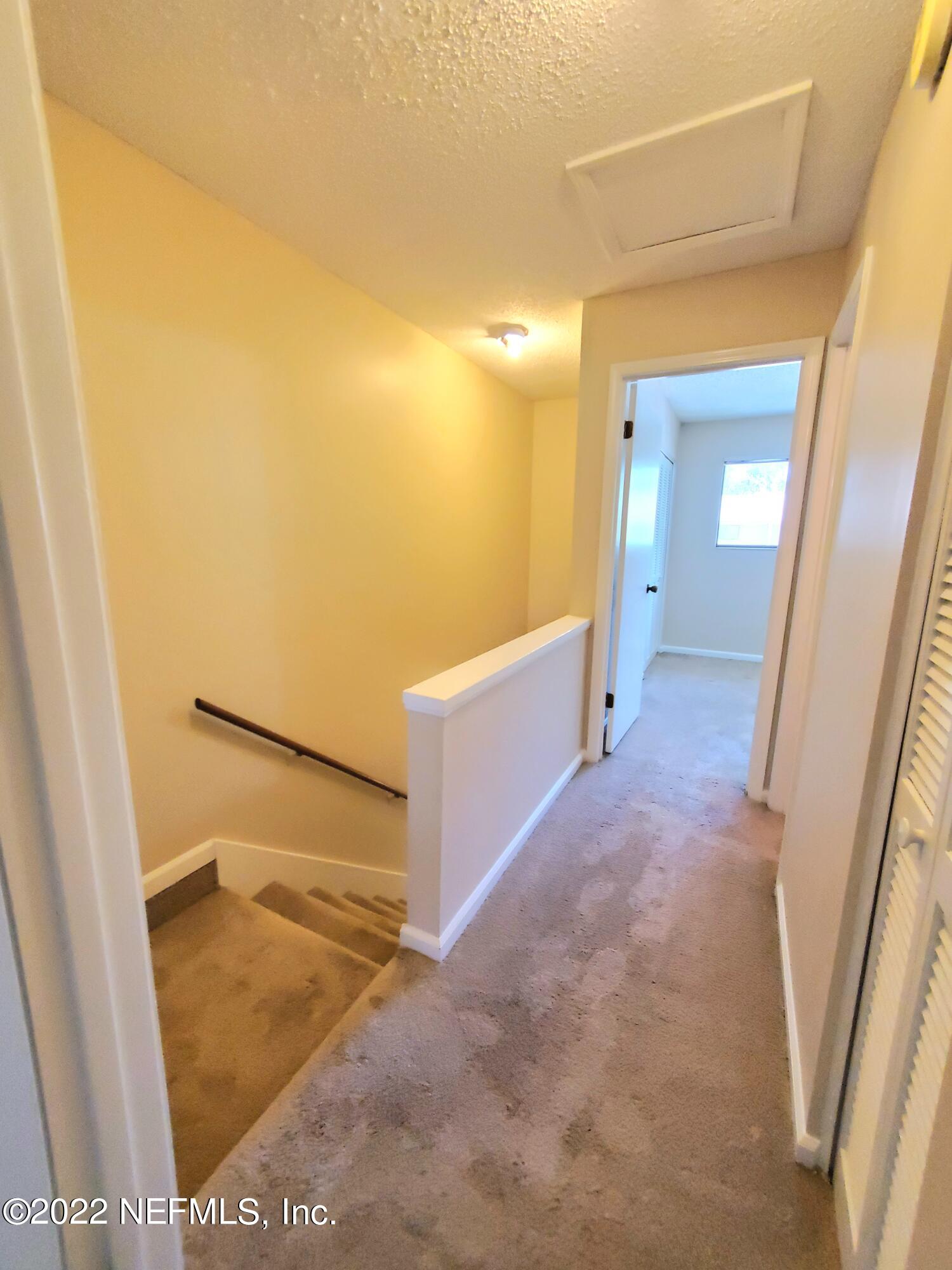 3801 Crown Point Road, Unit 1032 Jacksonville, FL 32257 - Photo 15 of 30 20220616_145127