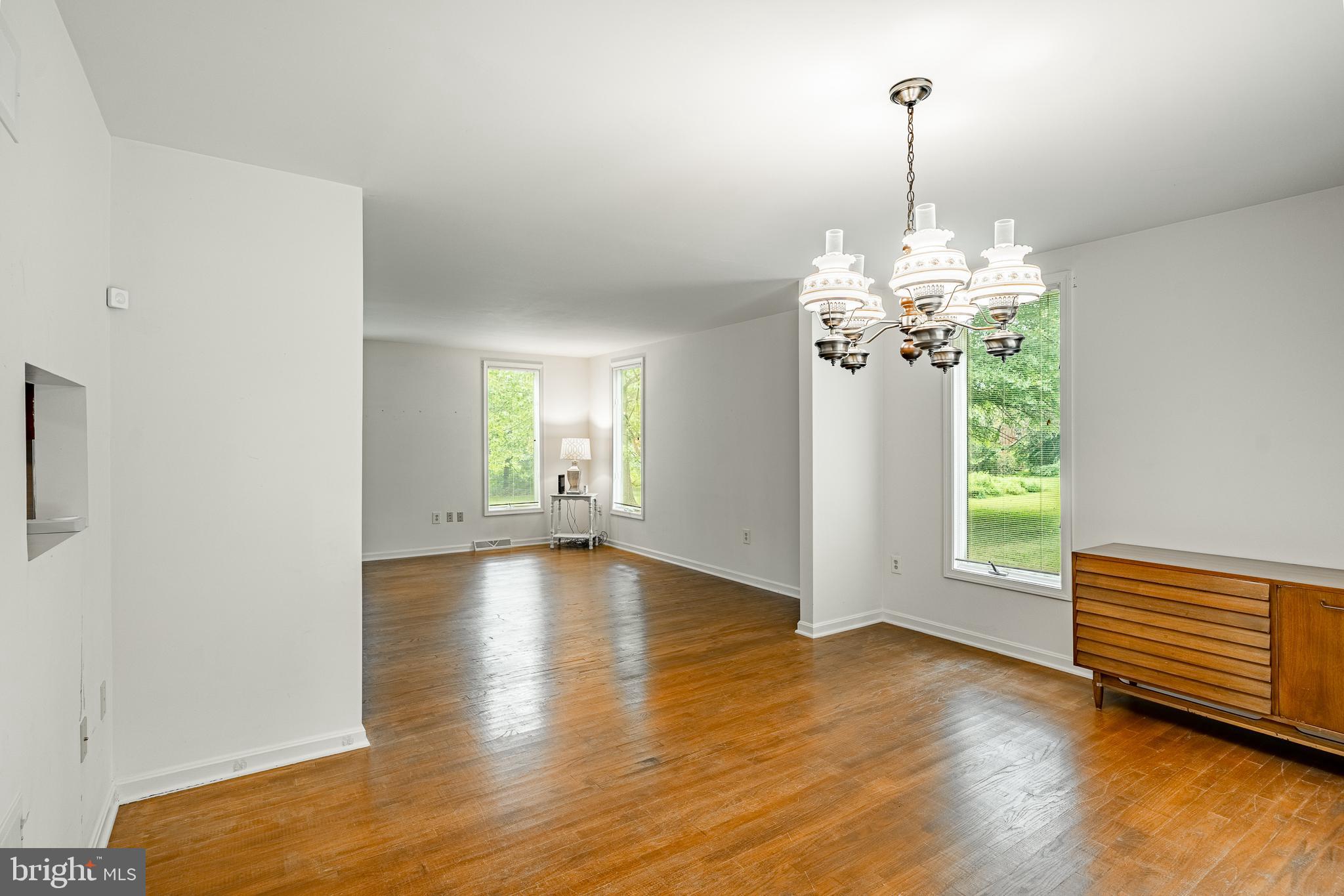 238 Mansion Road Elverson, PA 19520 - Photo 6 of 36 Gallery Image 6