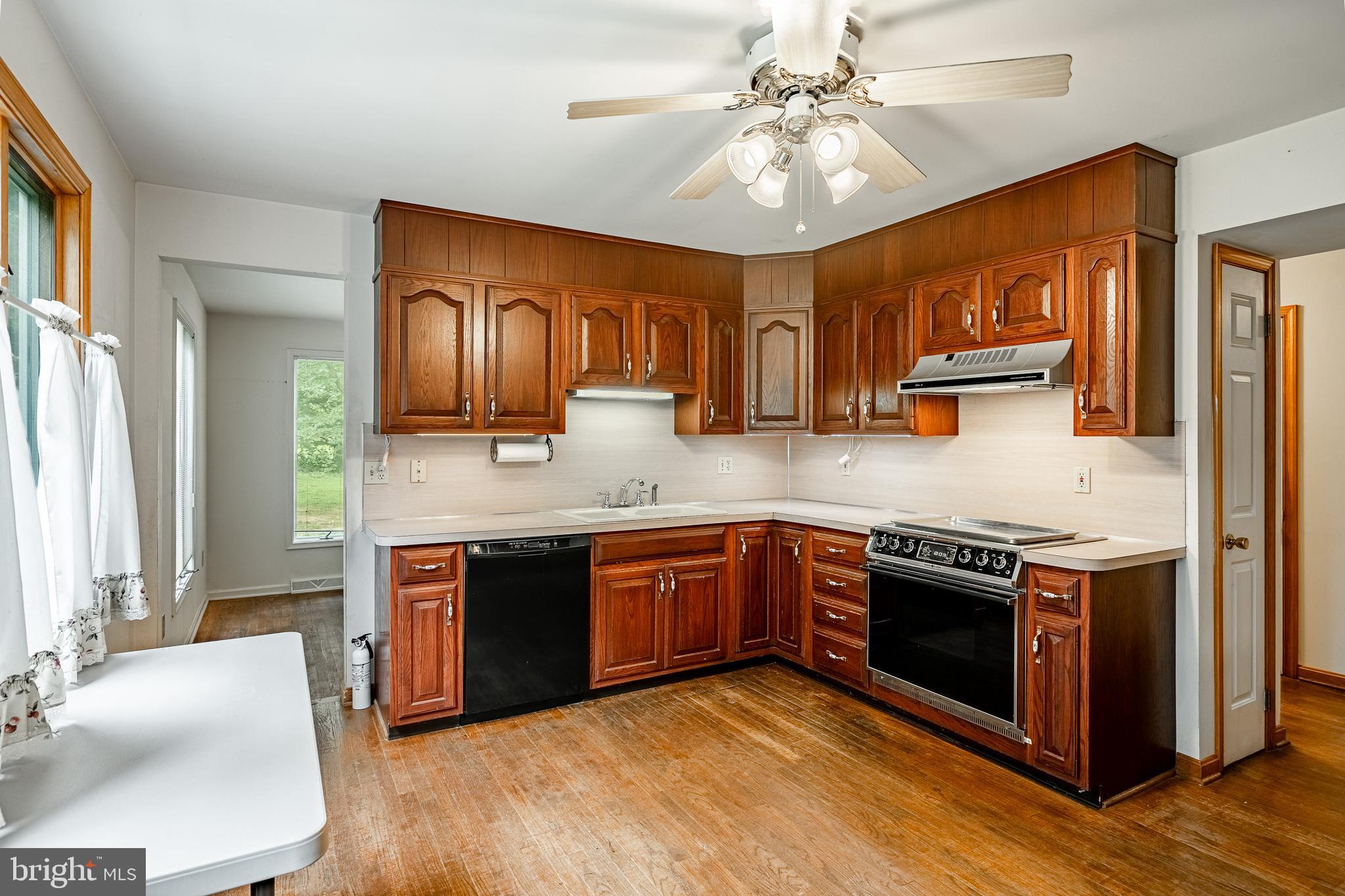 238 Mansion Road Elverson, PA 19520 - Photo 7 of 36 Gallery Image 7