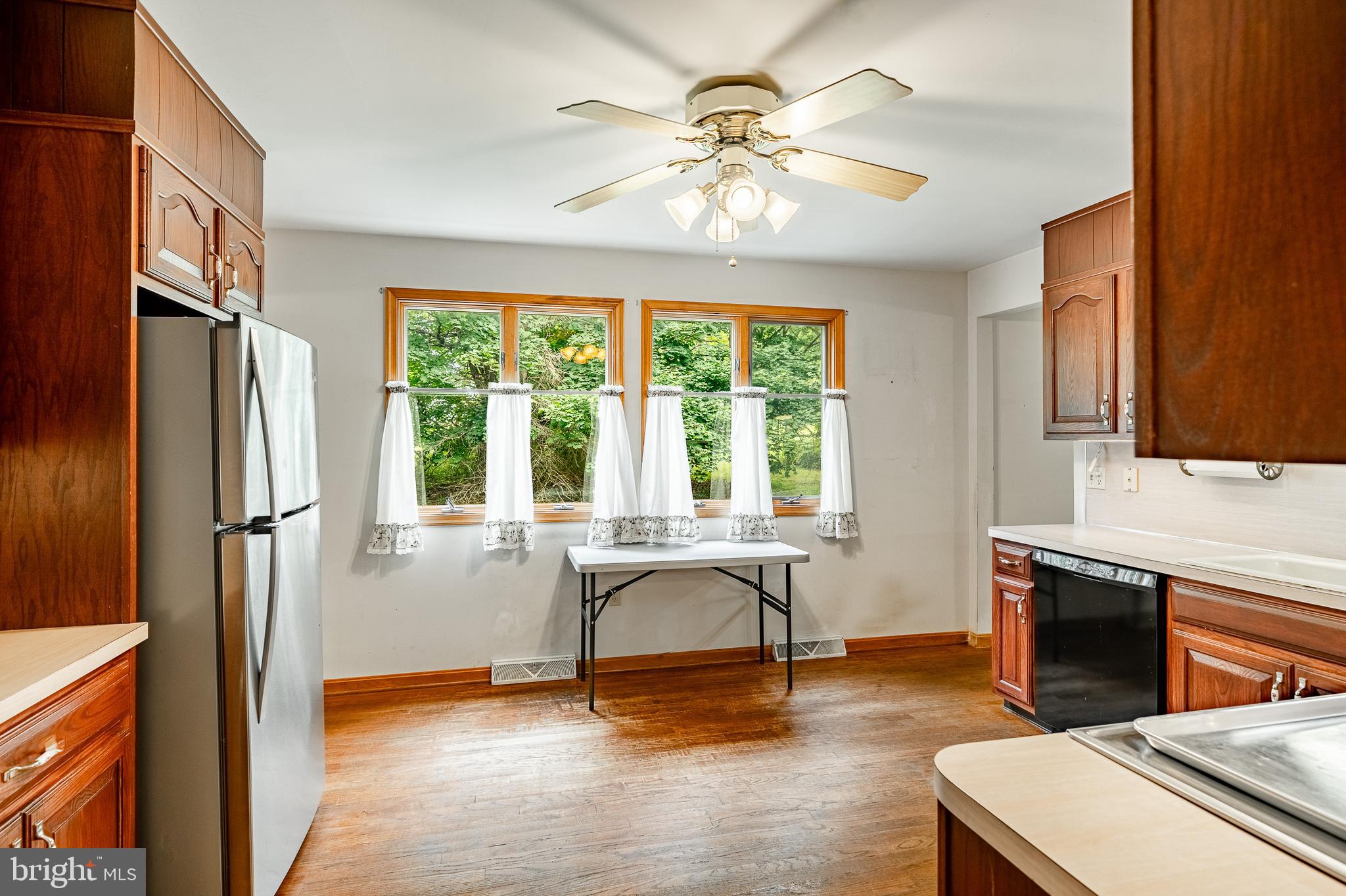 238 Mansion Road Elverson, PA 19520 - Photo 9 of 36 Gallery Image 9