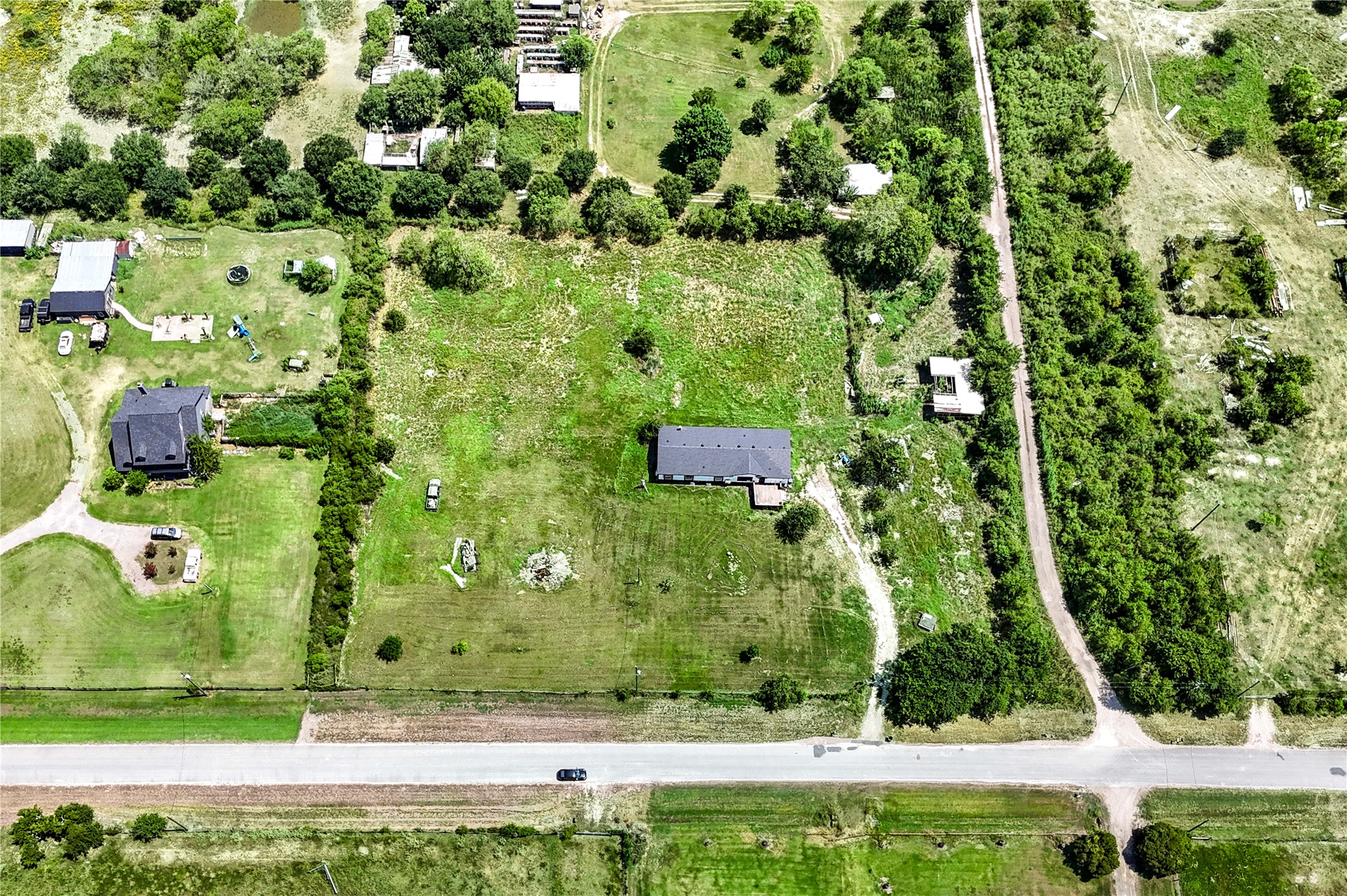 10225 Beard Road Needville, TX 77461 - Photo 8 of 32 Gallery Image 8