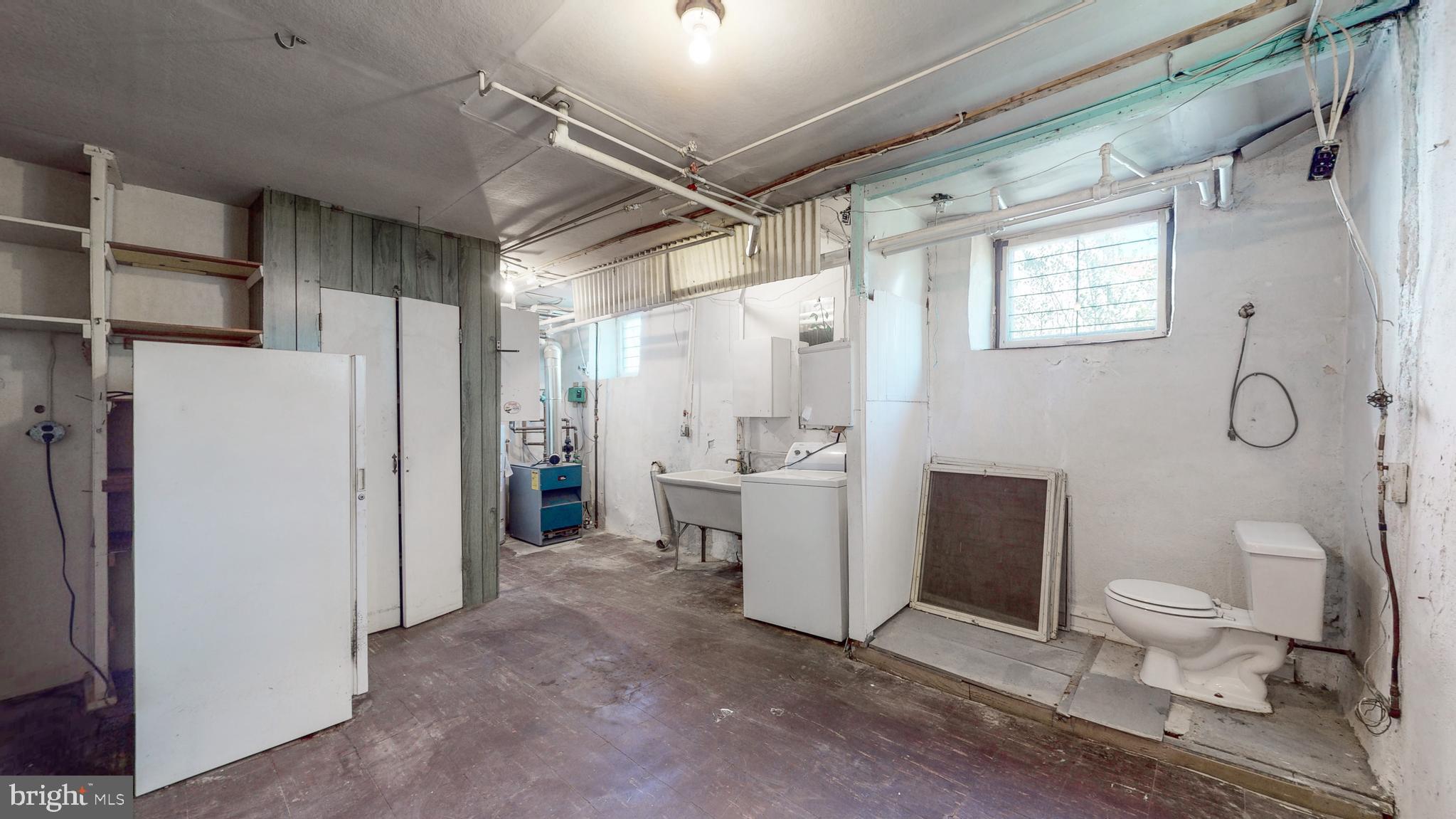 41 Kent Road Upper Darby, PA 19082 - Photo 23 of 34