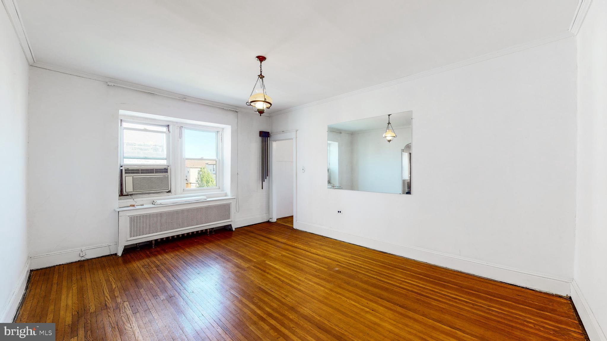 41 Kent Road Upper Darby, PA 19082 - Photo 9 of 34