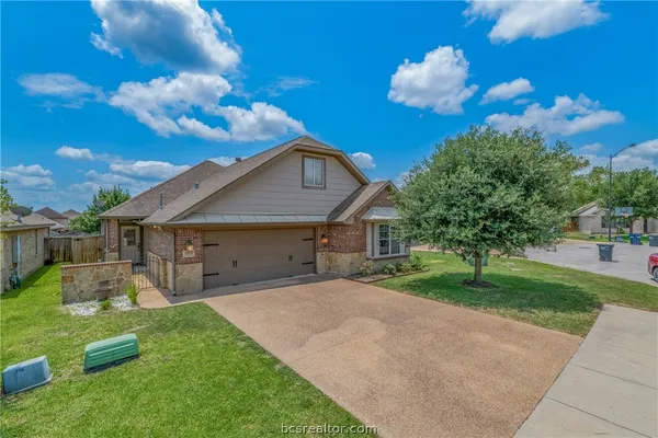 $2,550 | 4203 Cedar Creek Court, College Station, TX 77845