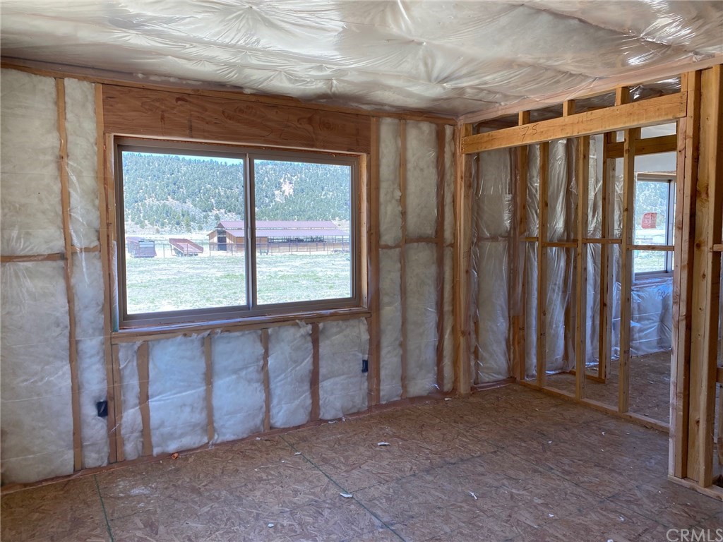 848 E Lane Big Bear City, CA 92314 - Photo 12 of 16