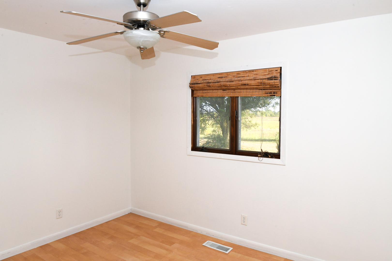 107 Walnut Street Penfield, IL 61862 - Photo 30 of 34 a view of a hallway with a window