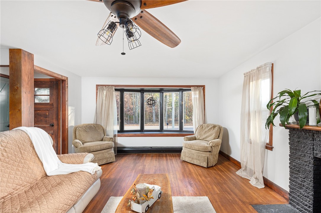370 Harkney Hill Road Coventry, RI 02816 - Photo 12 of 35 Gallery Image 12