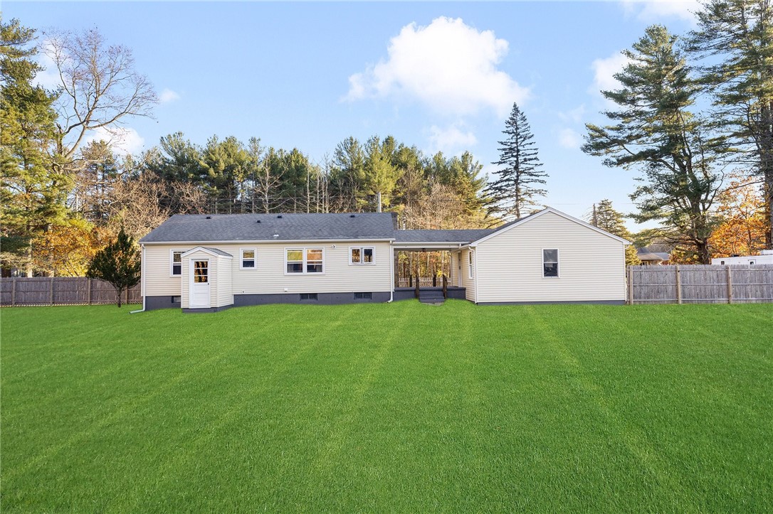 370 Harkney Hill Road Coventry, RI 02816 - Photo 25 of 35 Gallery Image 25