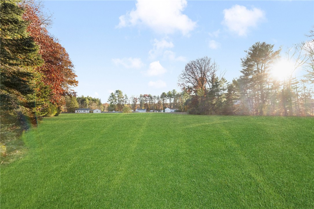 370 Harkney Hill Road Coventry, RI 02816 - Photo 28 of 35 Gallery Image 28