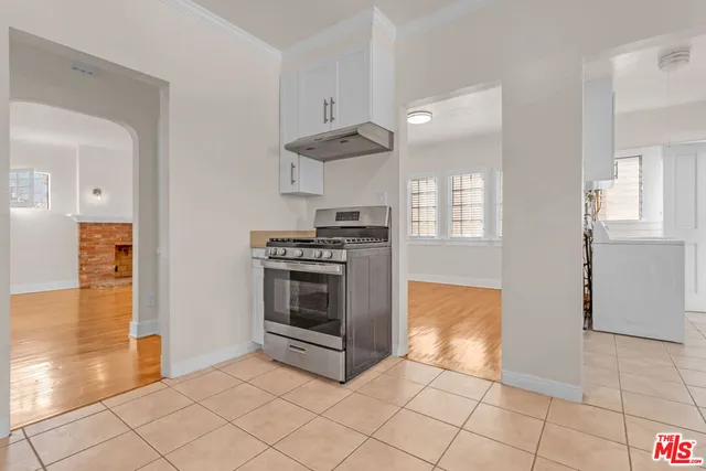 $3,450 | 6627 West 6th Street, Los Angeles, CA 90048