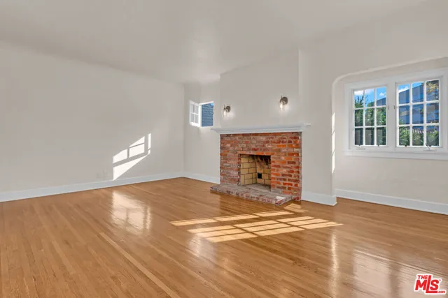 $3,450 | 6627 West 6th Street, Los Angeles, CA 90048