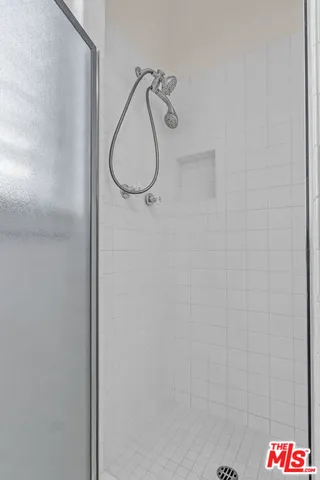 $3,450 | 6627 West 6th Street, Los Angeles, CA 90048