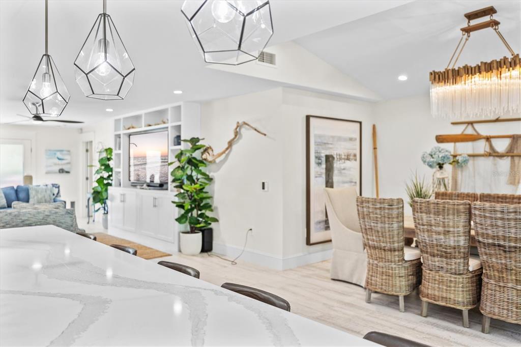 506 58th Street Holmes Beach, FL 34217 - Photo 26 of 96