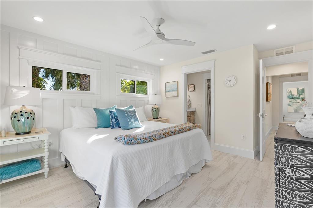 506 58th Street Holmes Beach, FL 34217 - Photo 61 of 96