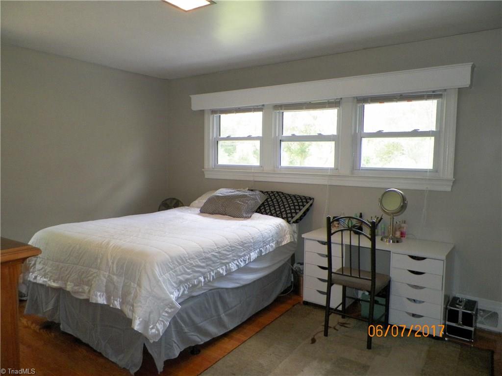 3064 Arnold Road Lexington, NC 27295 - Photo 11 of 18 Master Bedroom