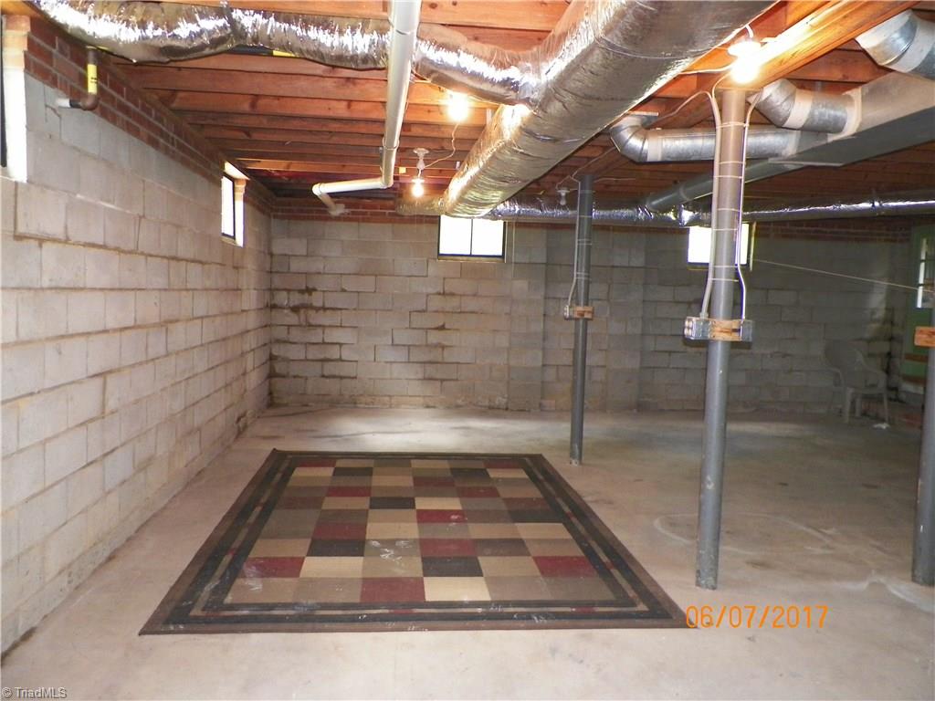 3064 Arnold Road Lexington, NC 27295 - Photo 14 of 18 Gallery Image 14
