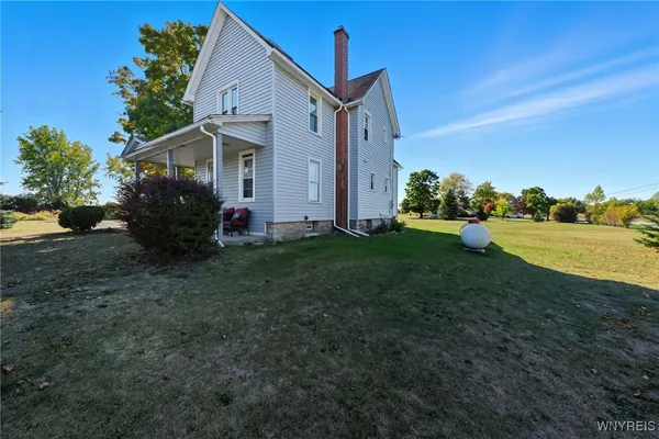 $319,900 | 5604 Gasport Road, Royalton, NY 14094