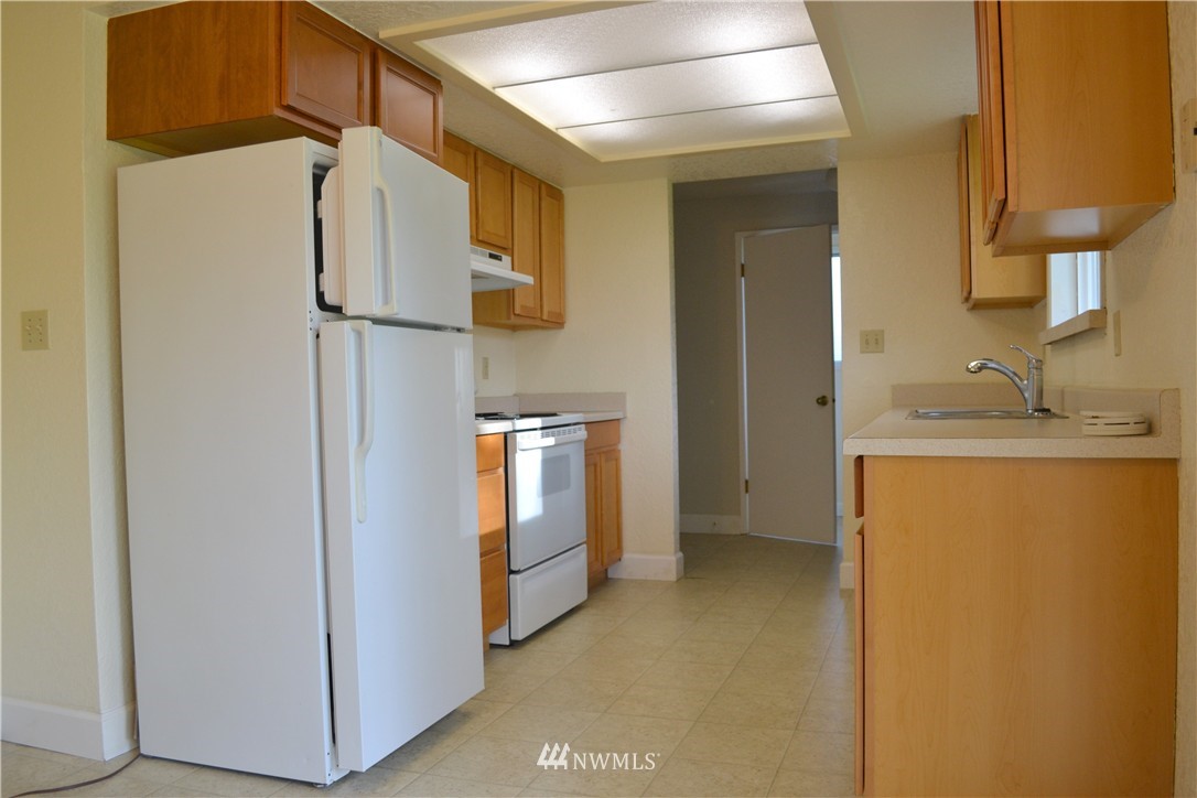 951 Robin Hood Loop Forks, WA 98331 - Photo 5 of 16 Gallery Image 5