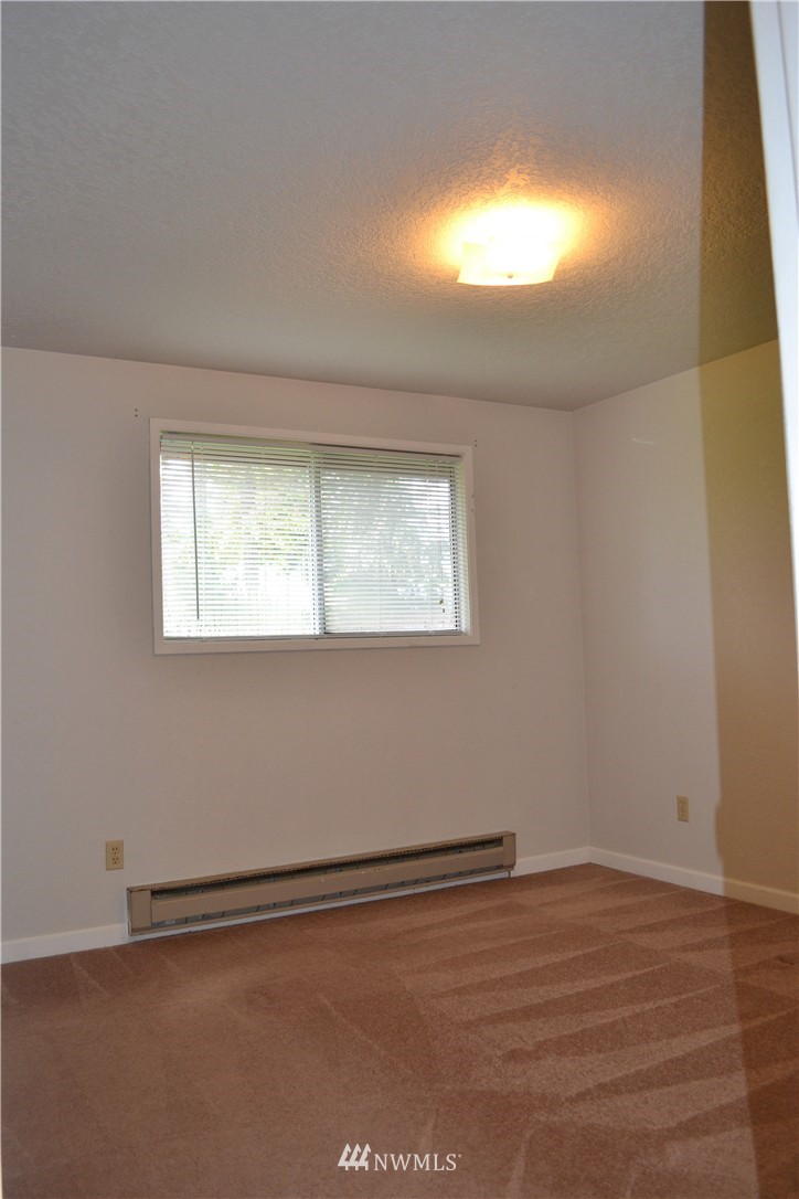 951 Robin Hood Loop Forks, WA 98331 - Photo 9 of 16 Gallery Image 9
