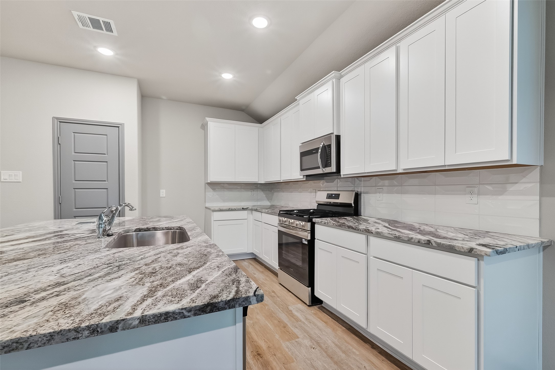 3410 Rolling River Baytown, TX 77521 - Photo 24 of 43