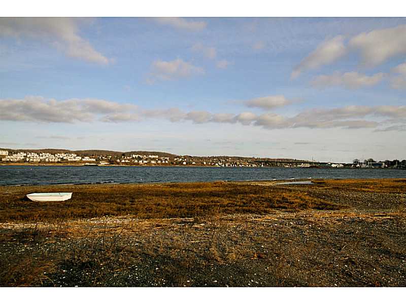 1249 Anthony Road Portsmouth, RI 02871 - Photo 20 of 25 View.