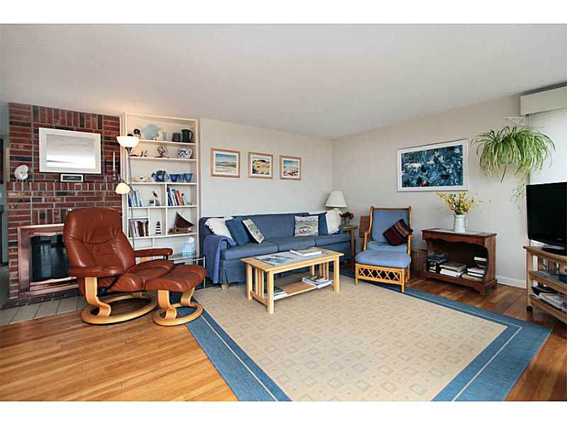 1249 Anthony Road Portsmouth, RI 02871 - Photo 7 of 25 Den/Family/Great Room.