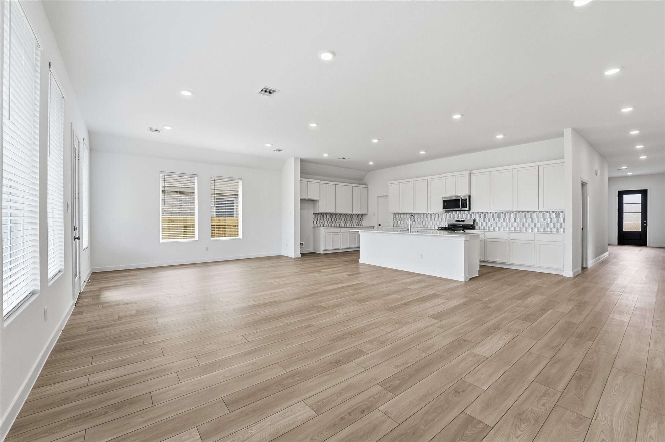 14919 Calluna Heather Lane Conroe, TX 77302 - Photo 10 of 27