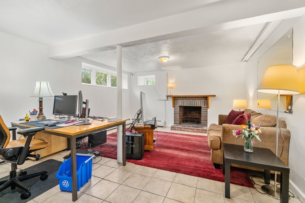 38 Slocum Road Boston, MA 02130 - Photo 20 of 33 Gallery Image 20