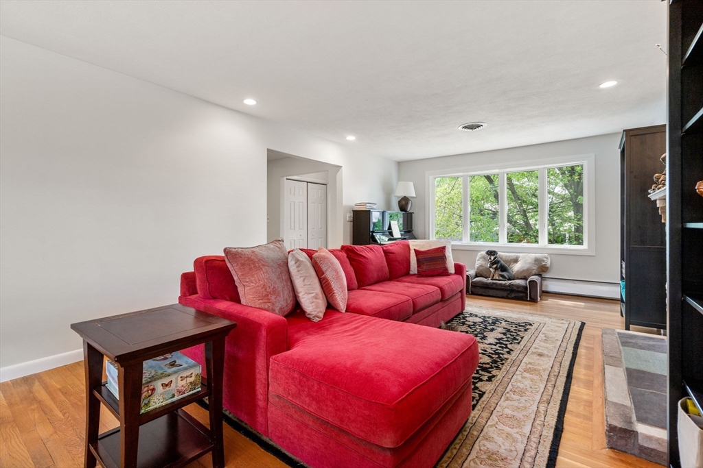 38 Slocum Road Boston, MA 02130 - Photo 4 of 33 Gallery Image 4