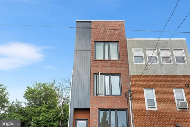 $2,500 | 647 North 41st Street, Unit C, Philadelphia, PA 19104