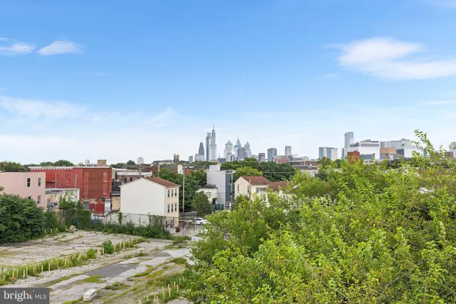 $2,500 | 647 North 41st Street, Unit C, Philadelphia, PA 19104