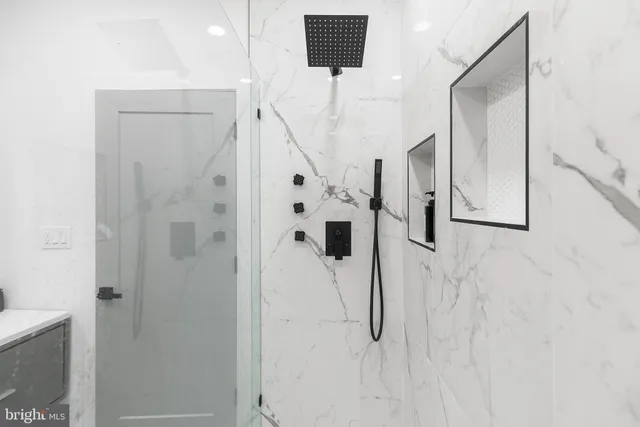 $2,500 | 647 North 41st Street, Unit C, Philadelphia, PA 19104