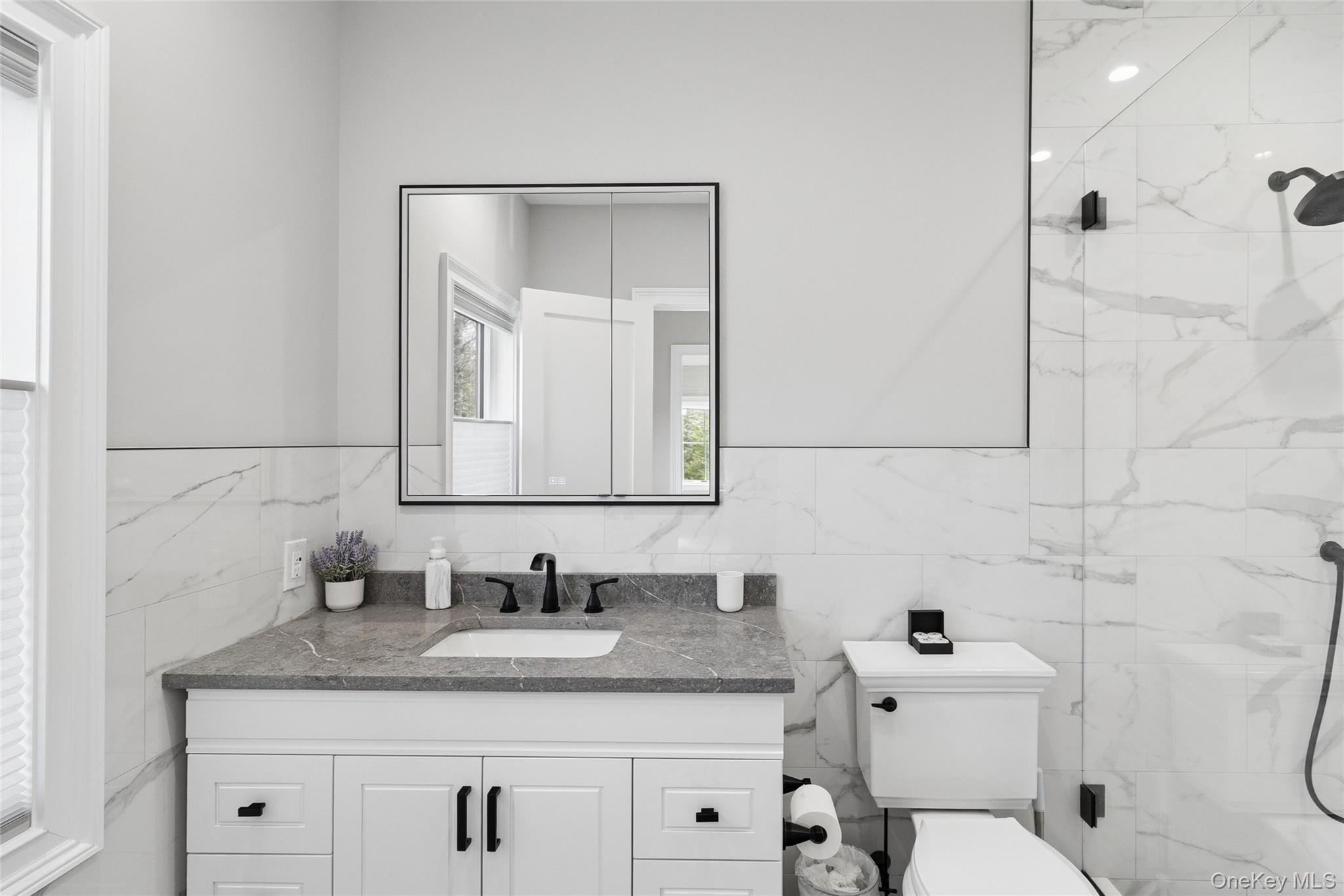 47 Old Riverhead Road Hampton Bays, NY 11946 - Photo 20 of 44