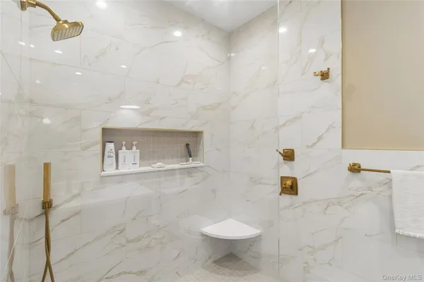 $35,000 | 47 Old Riverhead Road, Hampton Bays, NY 11946